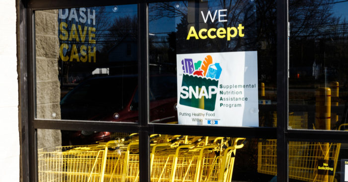 White House Tightens Food Stamp Work Requirements