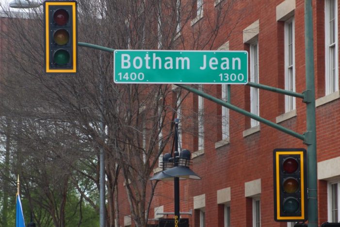 Botham Jean Boulevard Officially Unveiled In Dallas