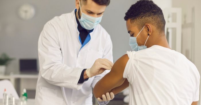 Yes, All Immigrants Can Get the COVID-19 Vaccine—Even Those Who Are Undocumented