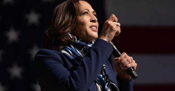 Kamala Harris, Daughter of a Jamaican Immigrant, Meets With Island’s Prime Minister