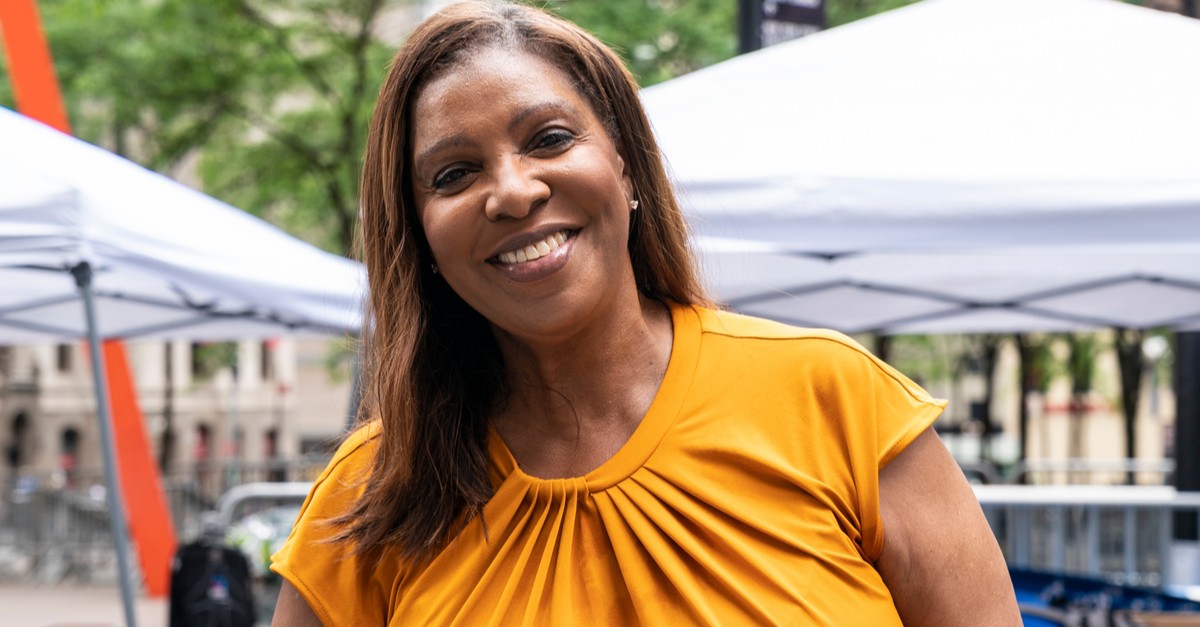 State Attorney General Letitia James joined thousands of people marching across Brooklyn Bridge-img