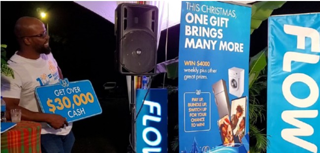 FLOW Launches Christmas Campaign – One Gift Brings Many More