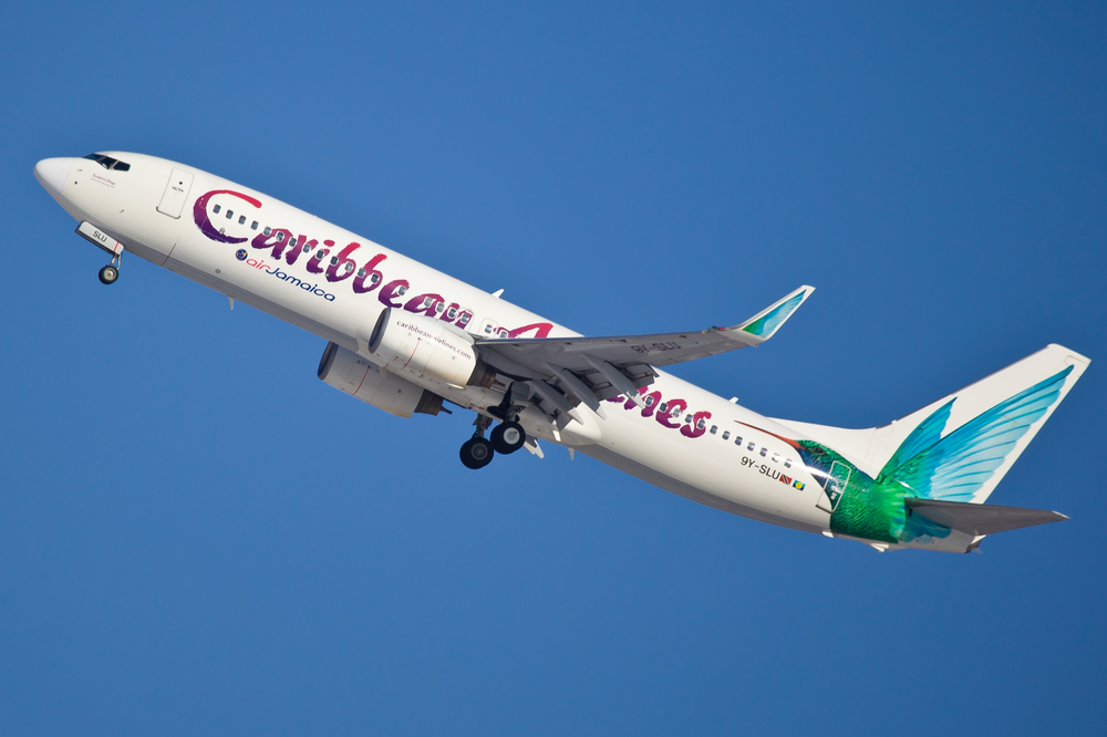 New,York,-,March,5:,Boeing,737ng,Caribbean,Climbs,After