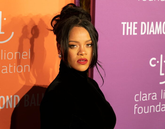 ‘Ain’t No Back n Forth’: Rihanna Makes History as She Becomes the First Female Artist with Most Diamond Singles to Her Name