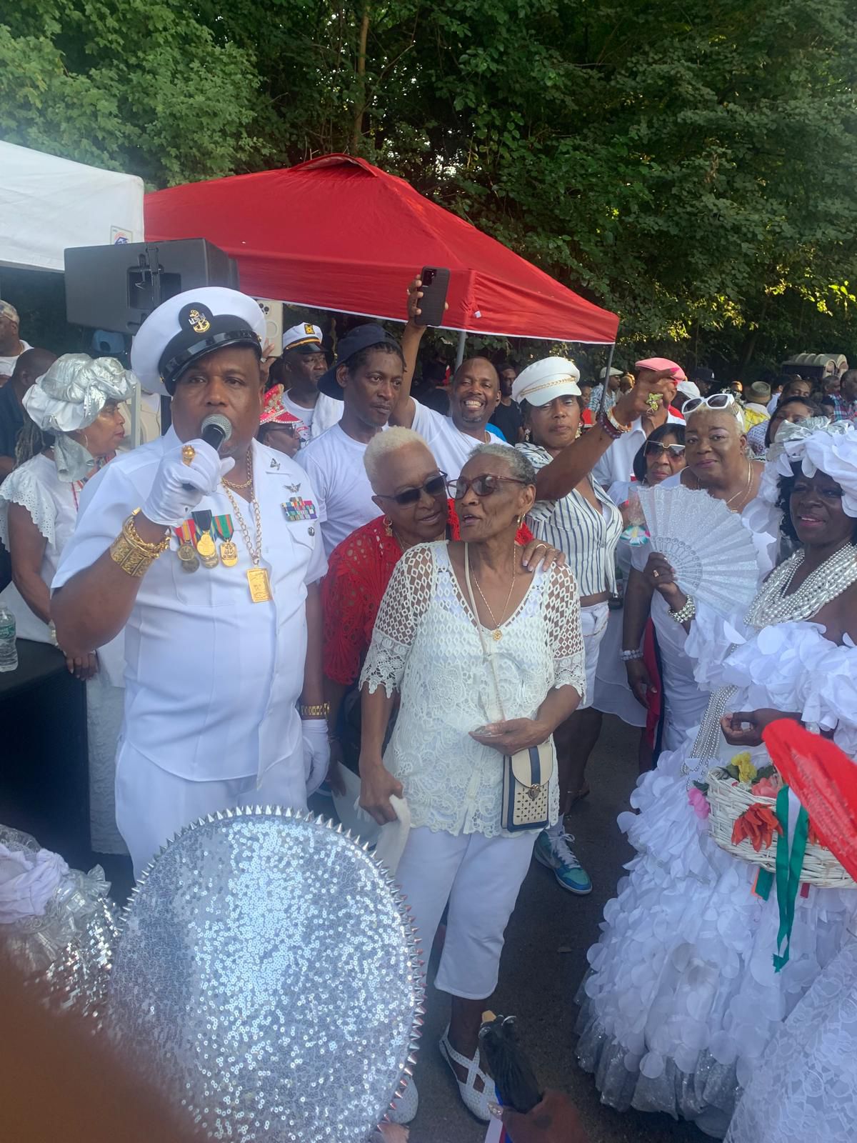 289a0db2-3178-41e7-a820-c5002c2aadb2